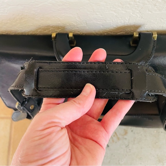 VTG La Philipe 1980’s Black Leather Laptop Portfolio Messenger Bag - Picture 10 of 15